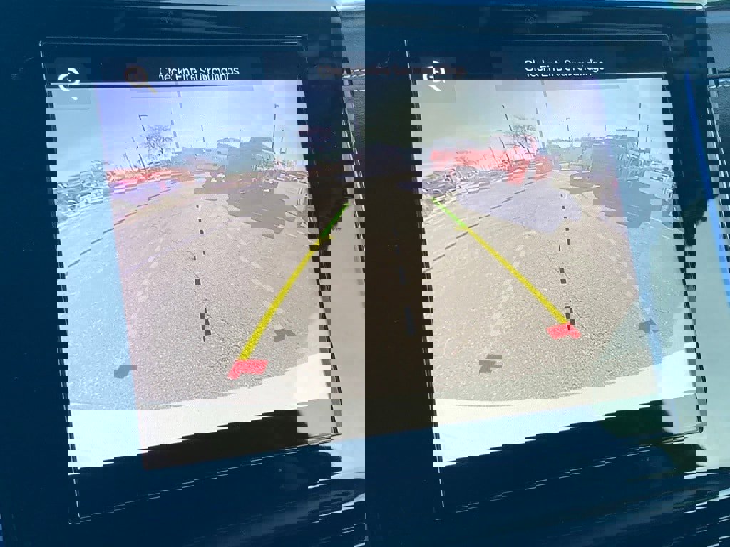 Used 2022 Jeep Grand Cherokee L Laredo w/ Luxury Tech Group I image 26