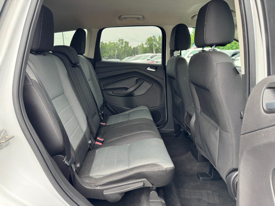 Used 2016 Ford Escape SE AWD/4WD image 17