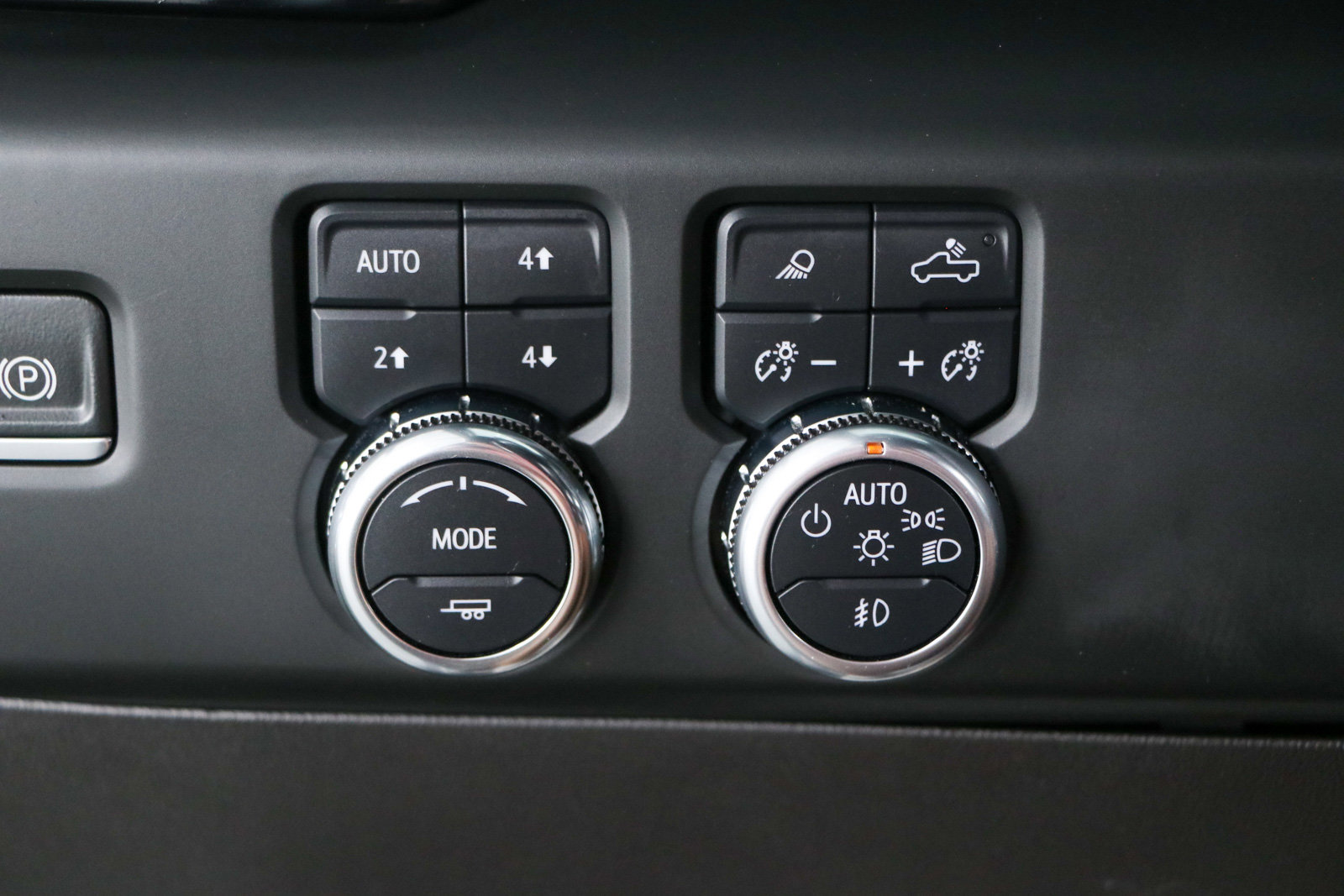 Used 2024 GMC Sierra 1500 AT4 w/ Technology Package image 23