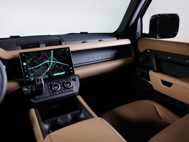 New 2026 Land Rover Defender 110 X-Dynamic SE AWD/4WD image 17