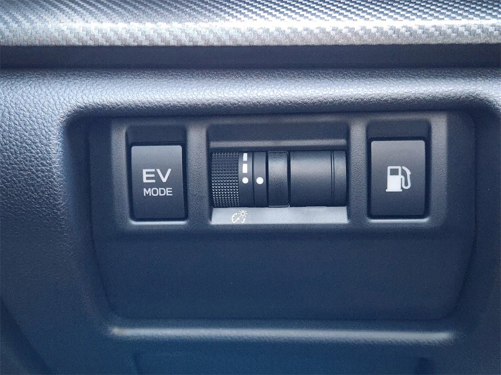 New 2026 Subaru Crosstrek 2.5i Limited image 17