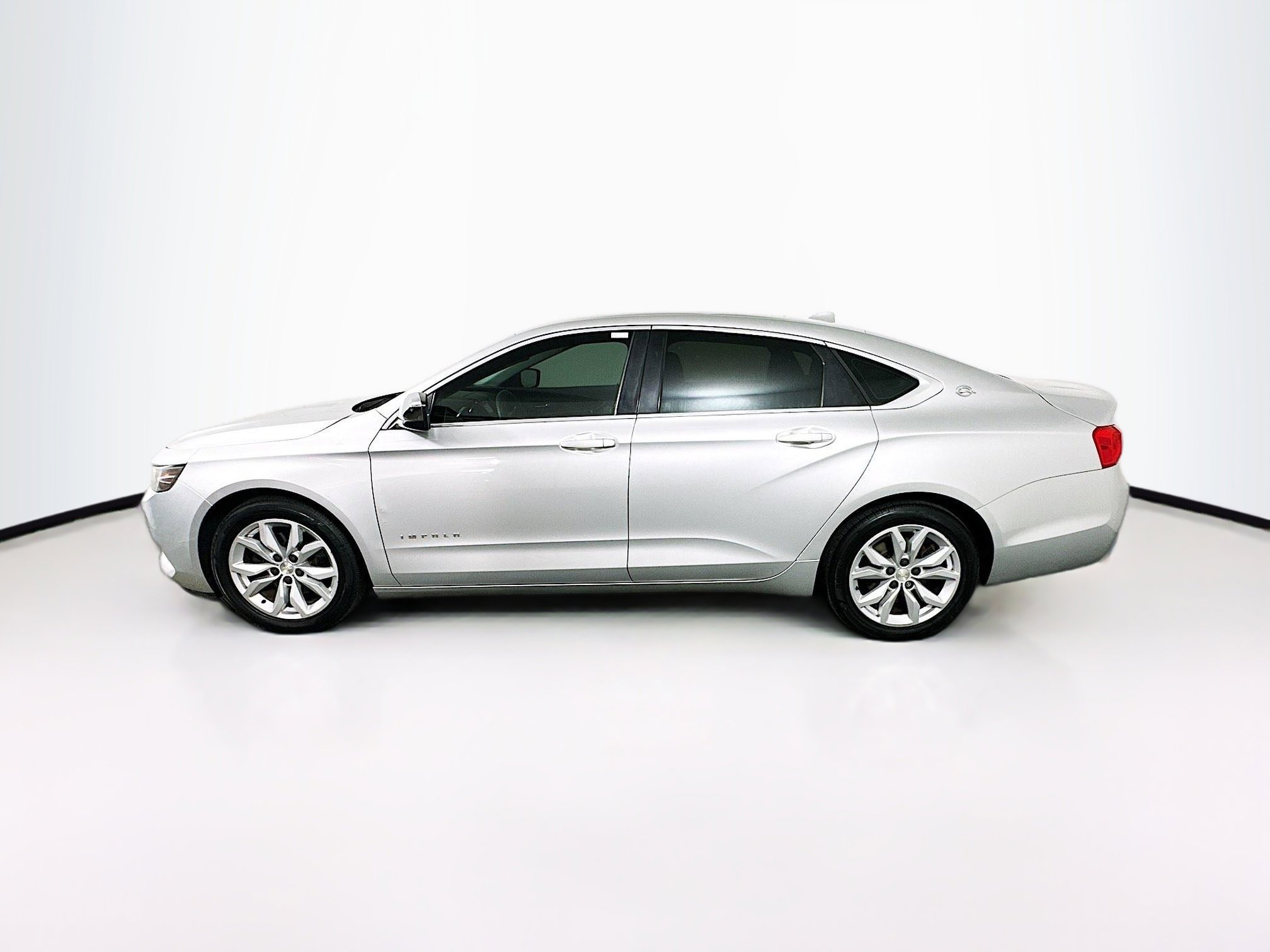 Used 2014 Chevrolet Impala LS FWD image 4