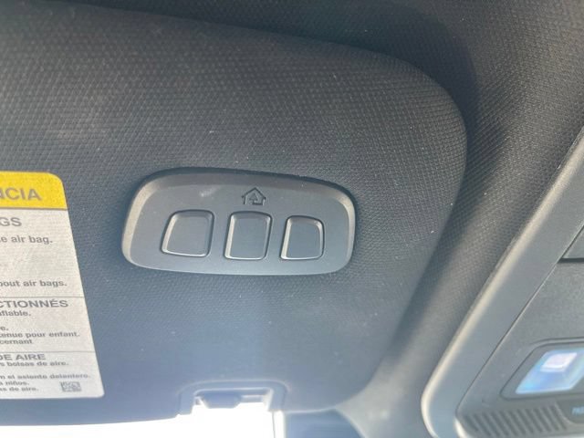 Used 2020 Ford Explorer Platinum w/ Premium Technology Package AWD/4WD image 32