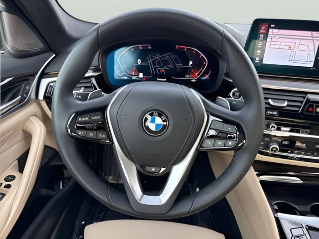 Certified 2023 BMW 530i xDrive w/ Premium Package AWD/4WD image 14