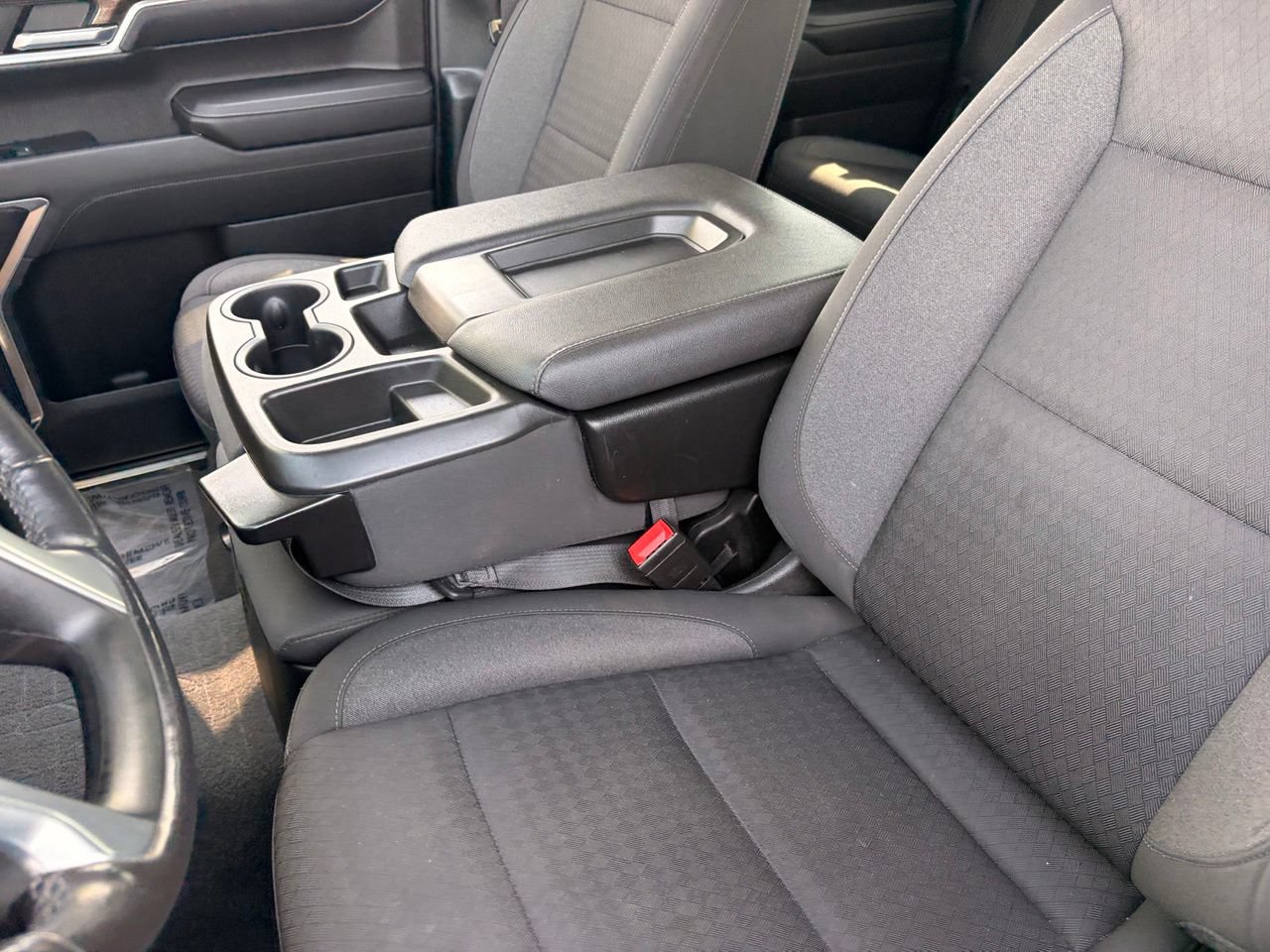 Used 2022 Chevrolet Silverado 1500 LT RWD image 14