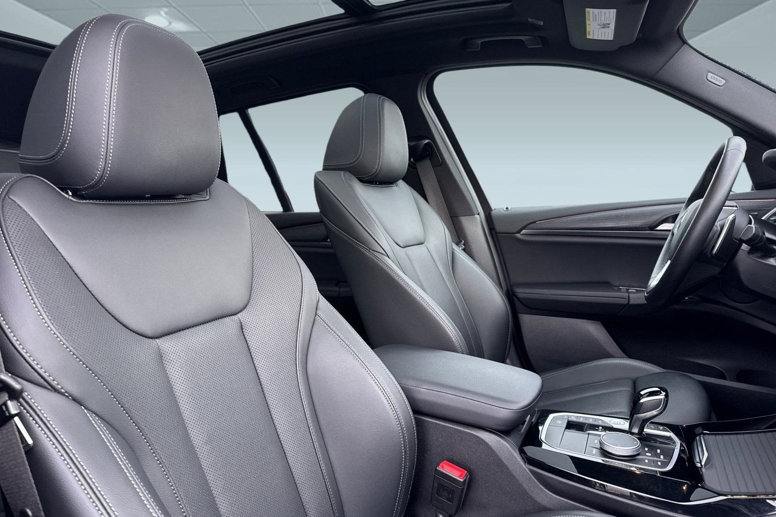 Certified 2023 BMW X3 xDrive30i w/ Premium Package image 31