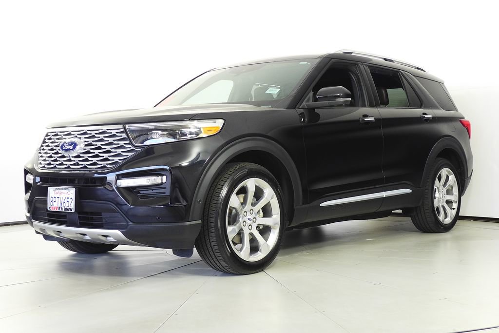 Used 2020 Ford Explorer Platinum w/ Premium Technology Package AWD/4WD image 2