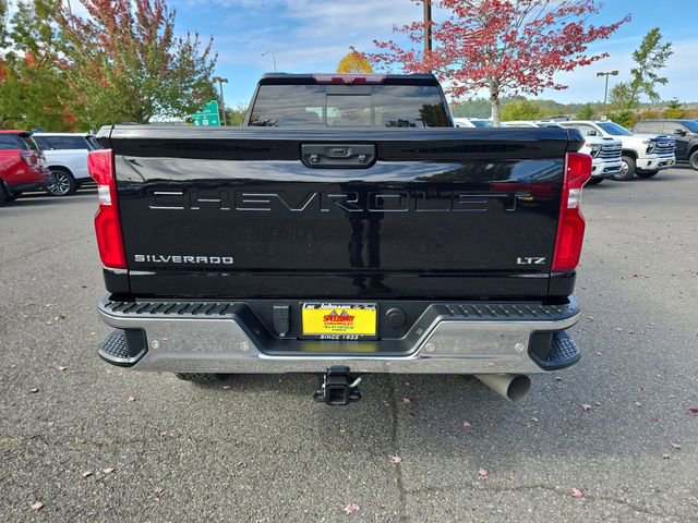 Certified 2020 Chevrolet Silverado 3500 LTZ w/ LTZ Plus Package image 5
