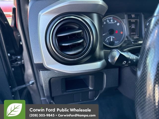 Used 2016 Toyota Tacoma SR5 image 16