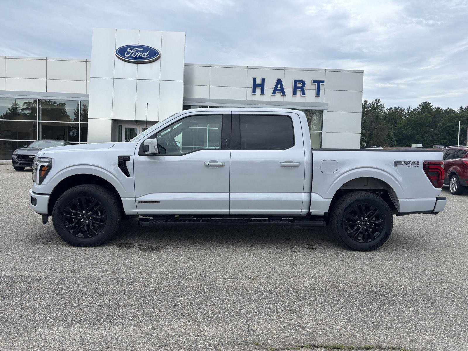 New 2025 Ford F150 Lariat w/ Equipment Group 502A High image 6