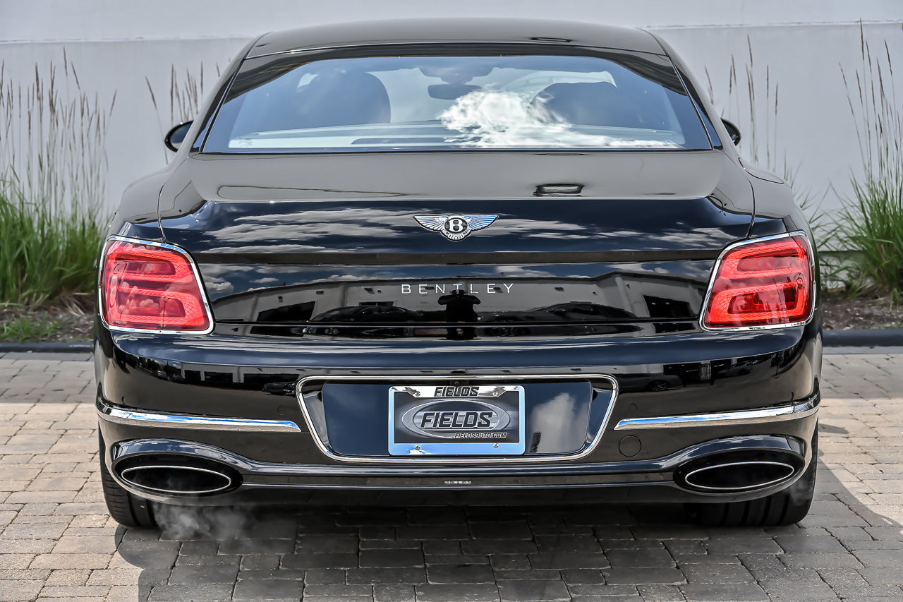 New 2026 Bentley Flying Spur Plug-In Hybrid AWD/4WD image 12