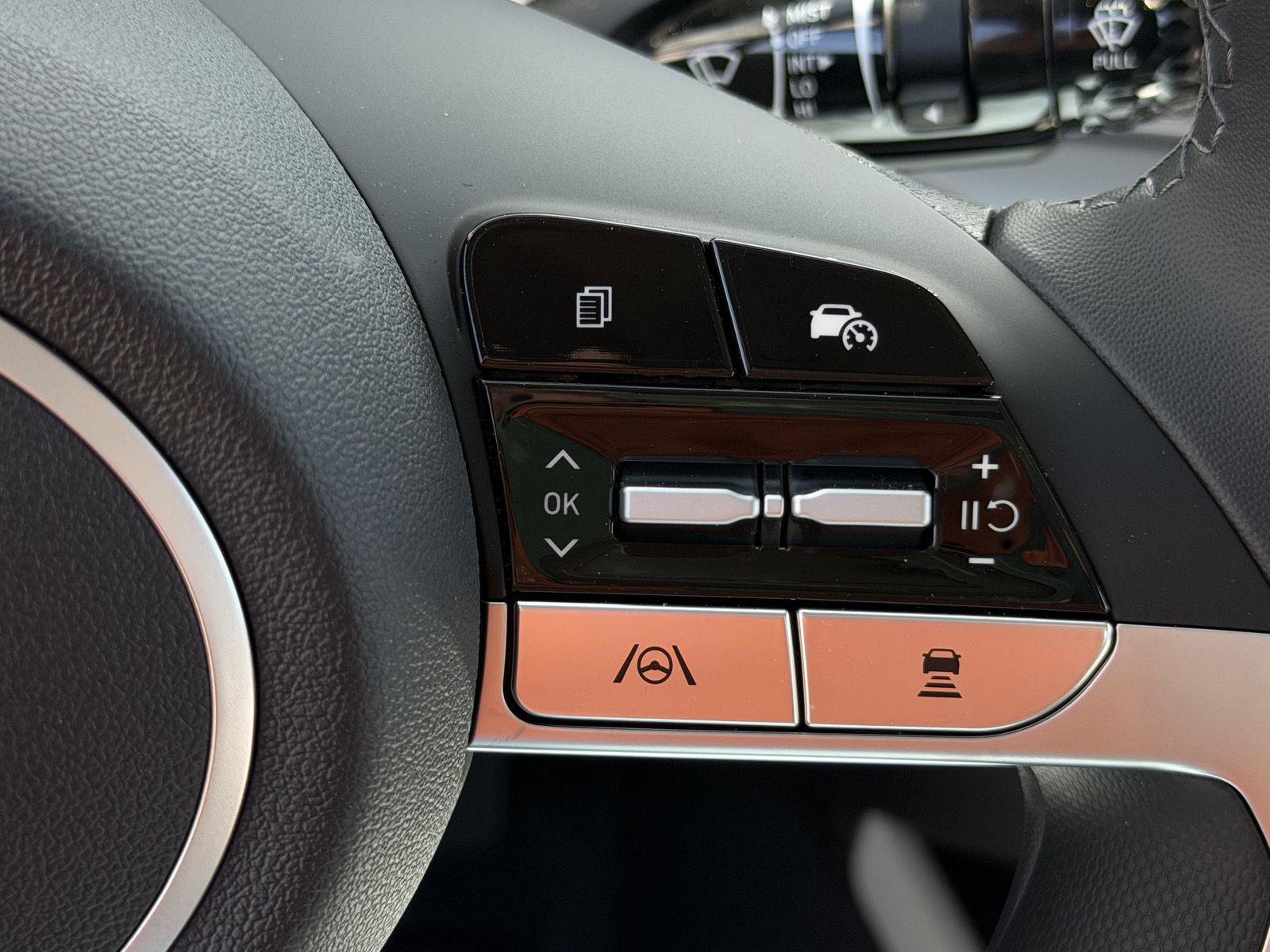 New 2026 Hyundai Elantra Limited image 15