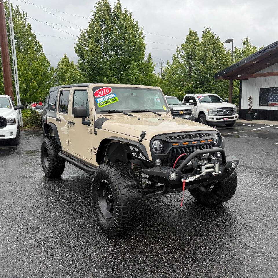 Used 2016 Jeep Wrangler Unlimited Sport w/ Quick Order Package 23S AWD/4WD image 7