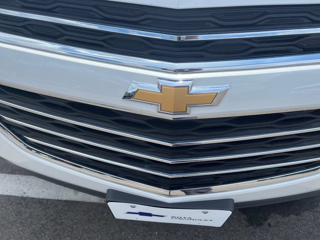 Used 2017 Chevrolet Equinox Premier w/ Enhanced Convenience Package AWD/4WD image 35