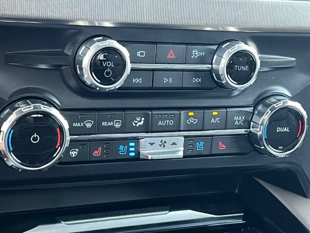 New 2026 Ford F350 Platinum w/ Platinum Plus Package AWD/4WD image 41