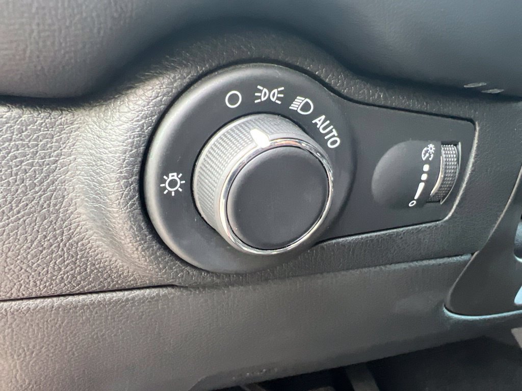 Used 2023 Dodge Durango GT AWD/4WD image 51
