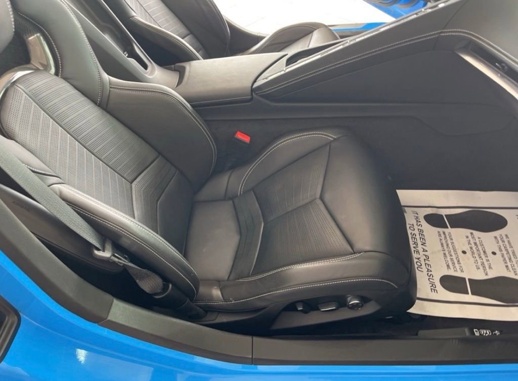 Used 2020 Chevrolet Corvette Stingray Preferred Conv w/ 2LT Preferred Equipment Group RWD image 34
