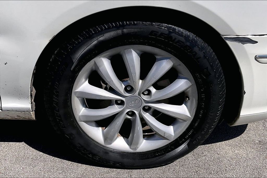 Used 2006 Hyundai Azera SE image 9