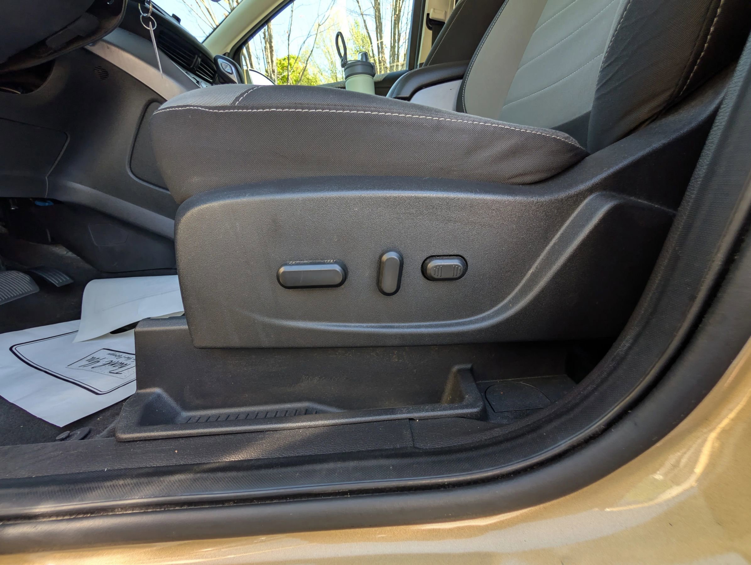 Used 2014 Ford Escape SE FWD image 9