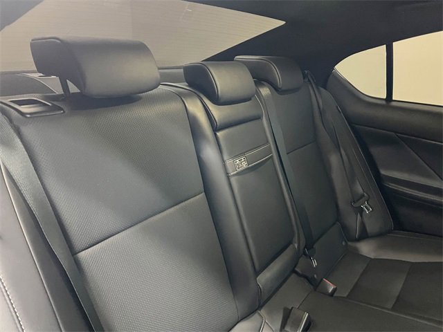 Certified 2024 Lexus IS 300 F Sport image 13