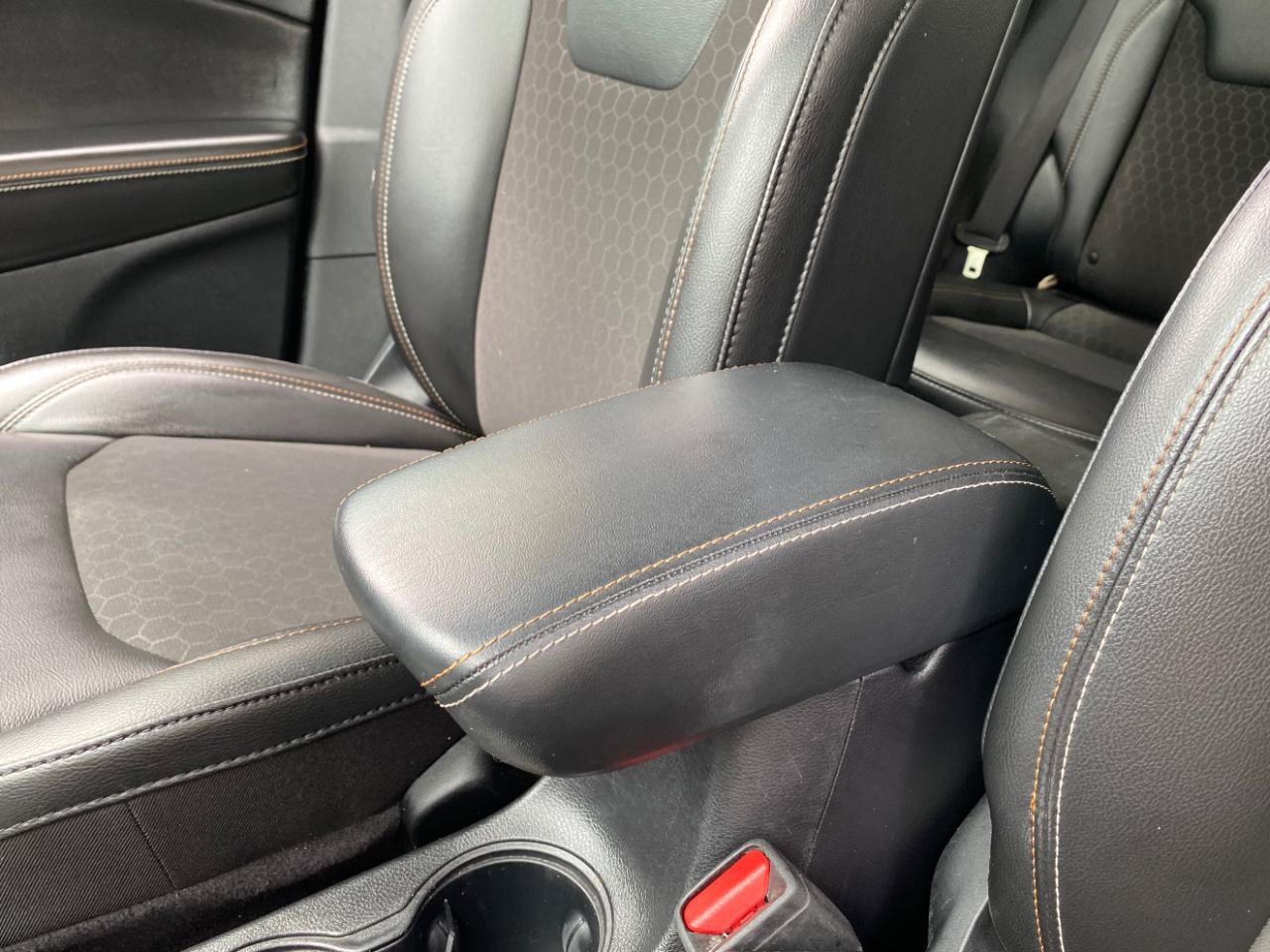 Used 2021 Jeep Compass Latitude FWD image 57