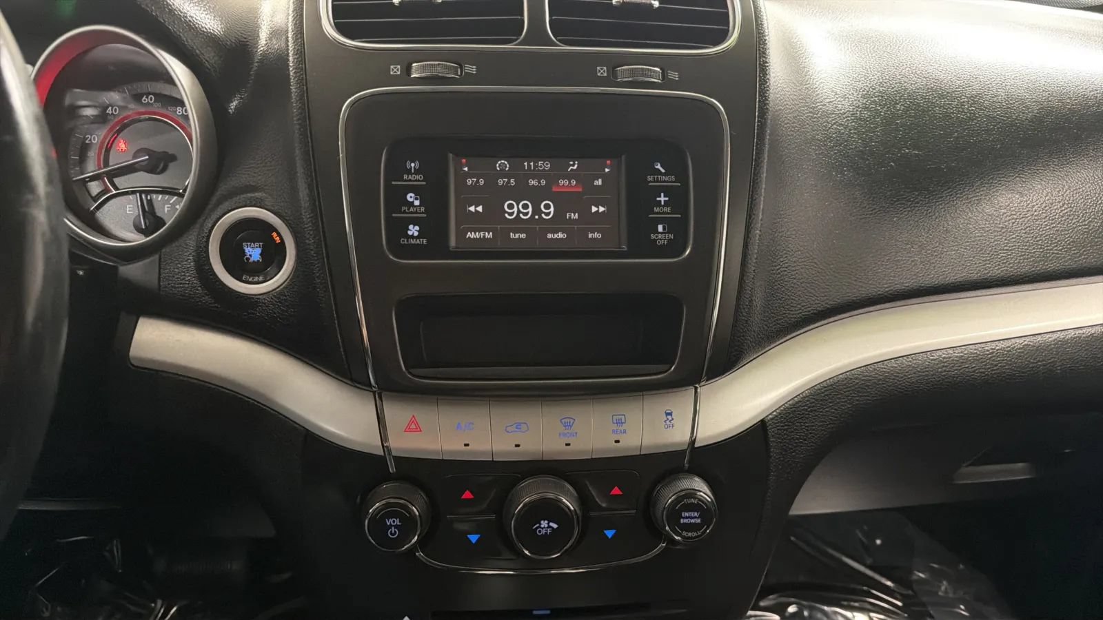 Used 2016 Dodge Journey SE w/ Flexible Seating Group FWD image 13