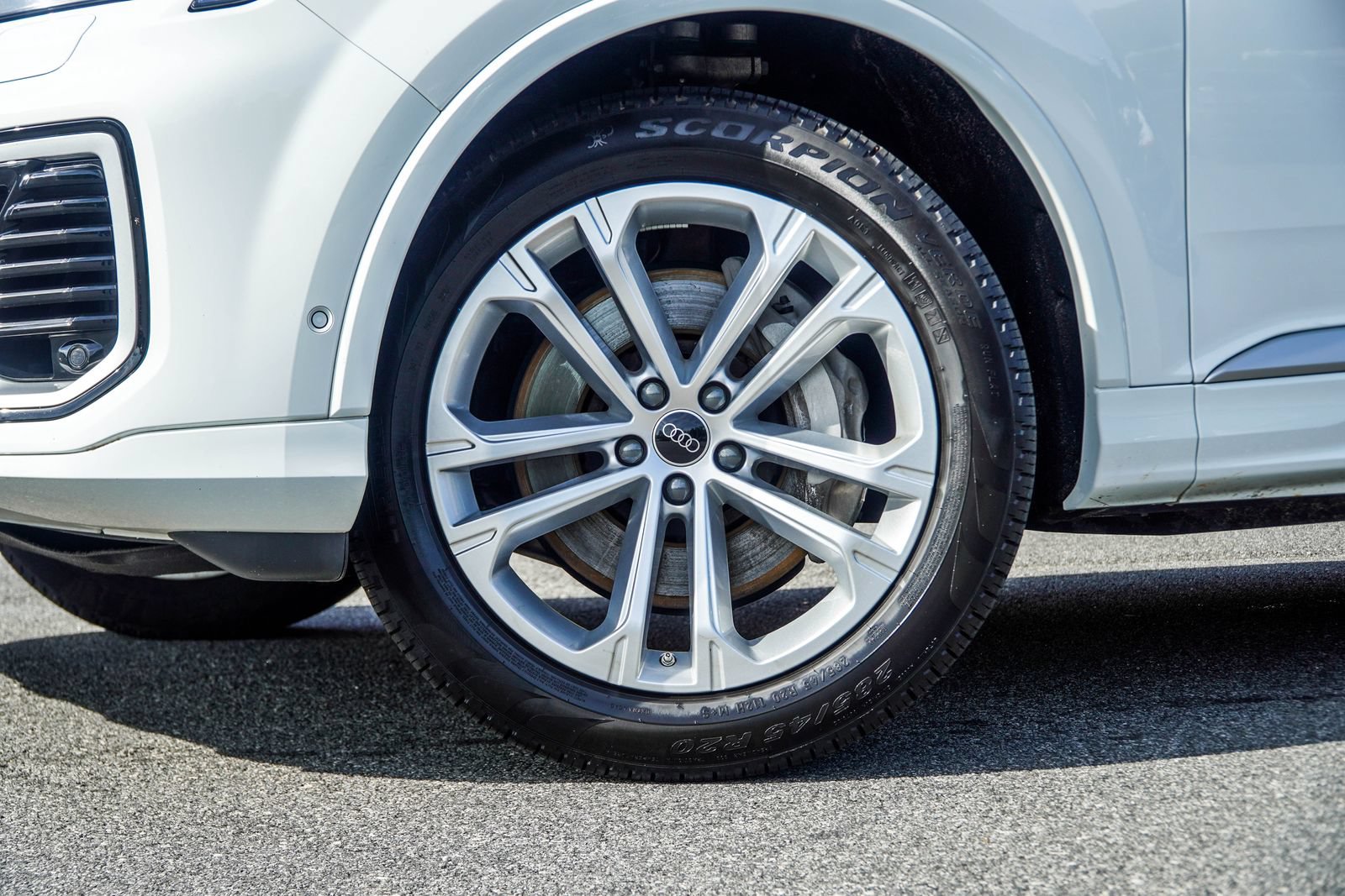 Used 2025 Audi Q7 3.0T Premium Plus AWD/4WD image 5