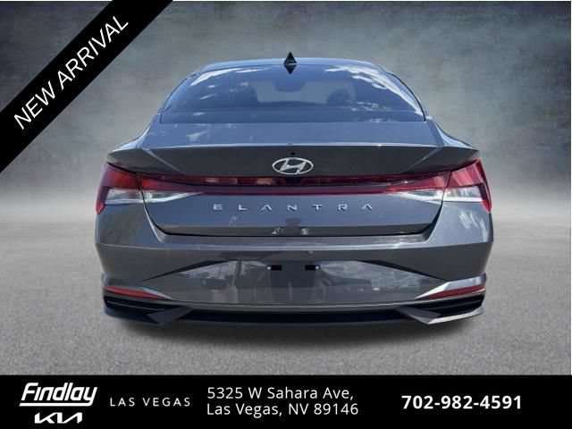 Used 2023 Hyundai Elantra SEL FWD image 6