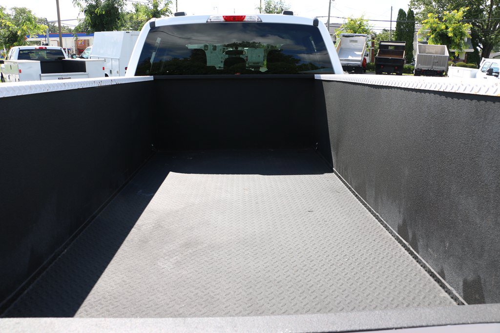 Used 2025 Ford F250 XLT w/ F-250 >10K GVWR Package AWD/4WD image 40