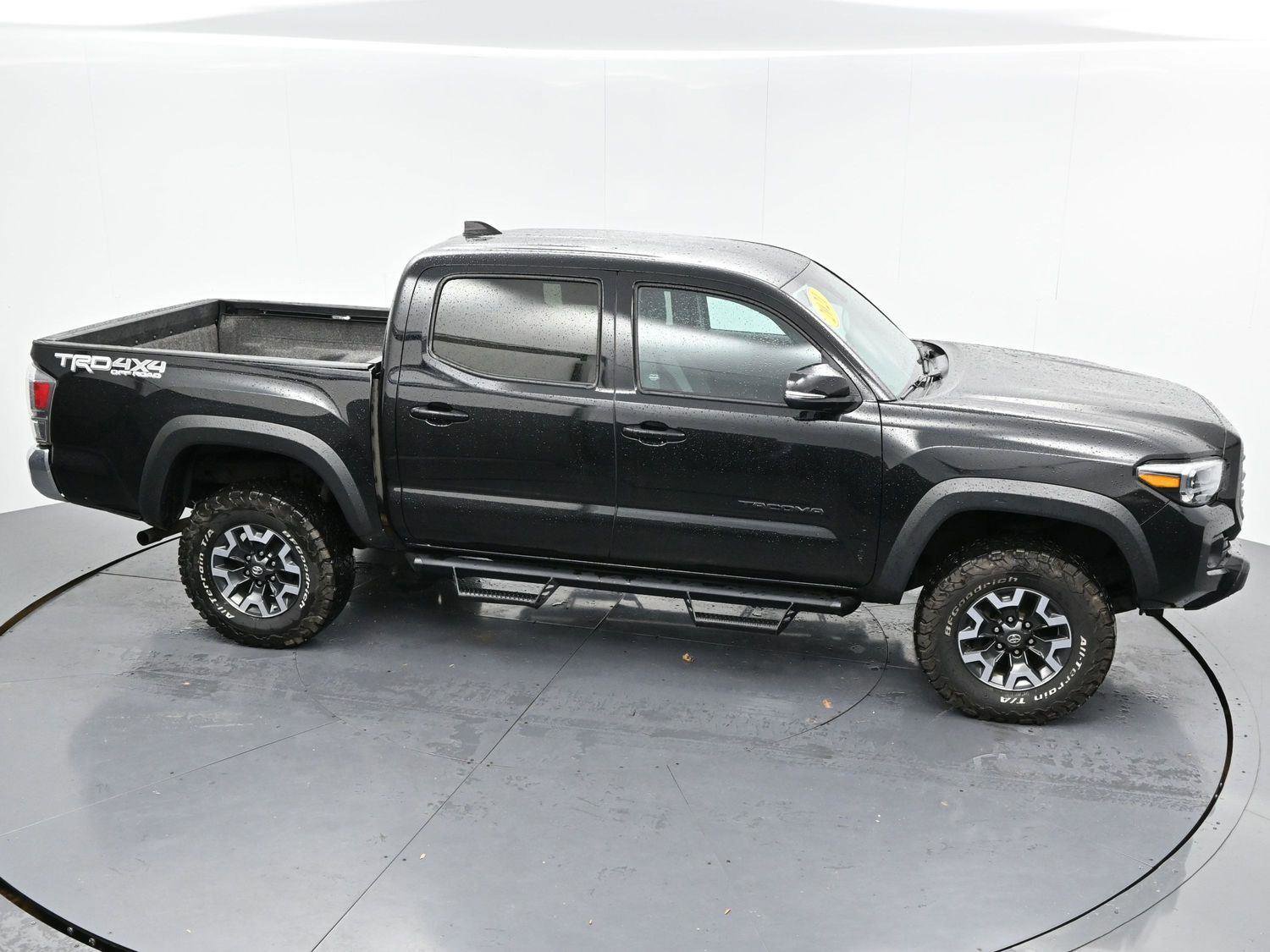 Used 2021 Toyota Tacoma TRD Off-Road image 41