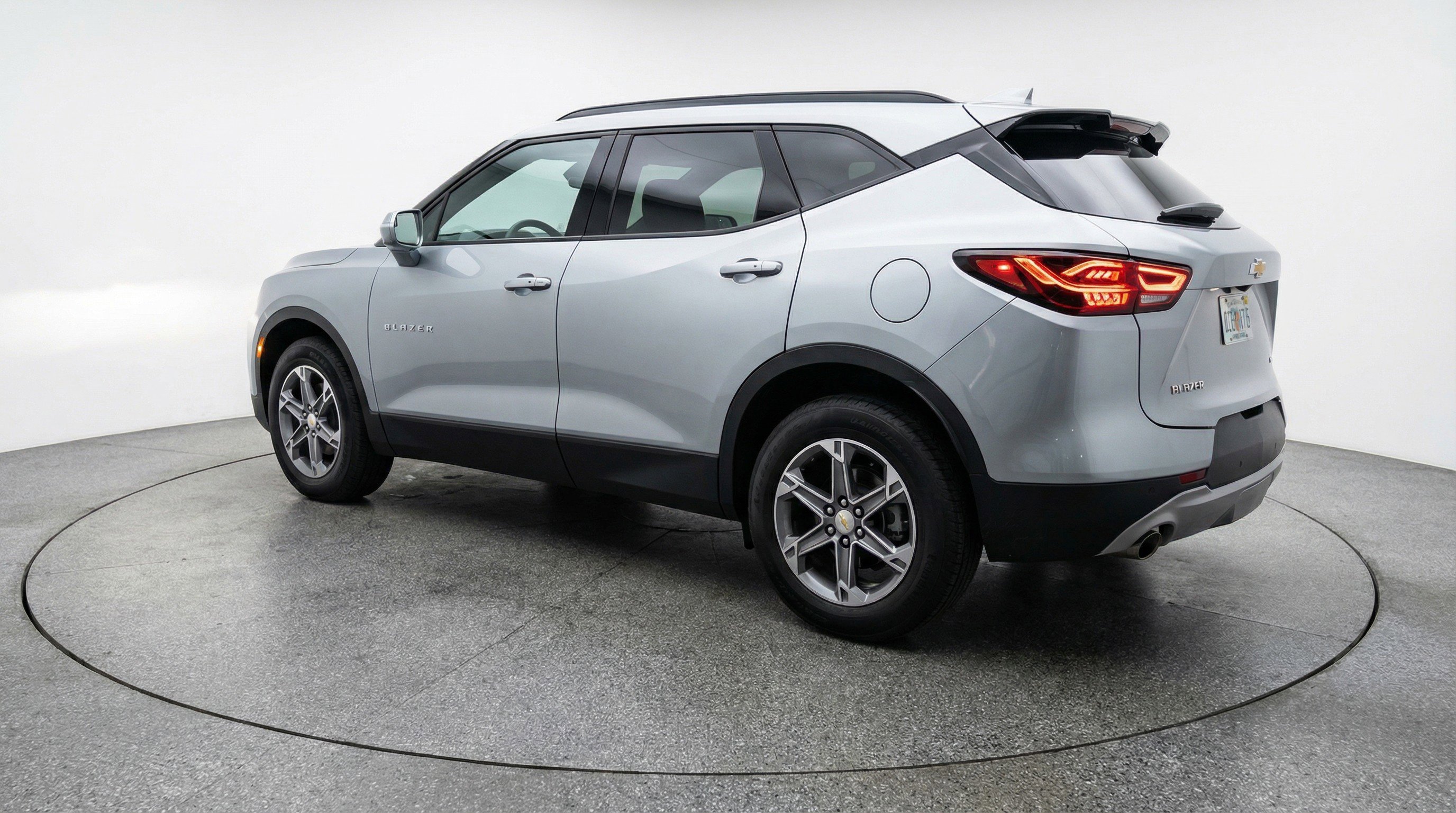 Used 2025 Chevrolet Blazer LT image 6