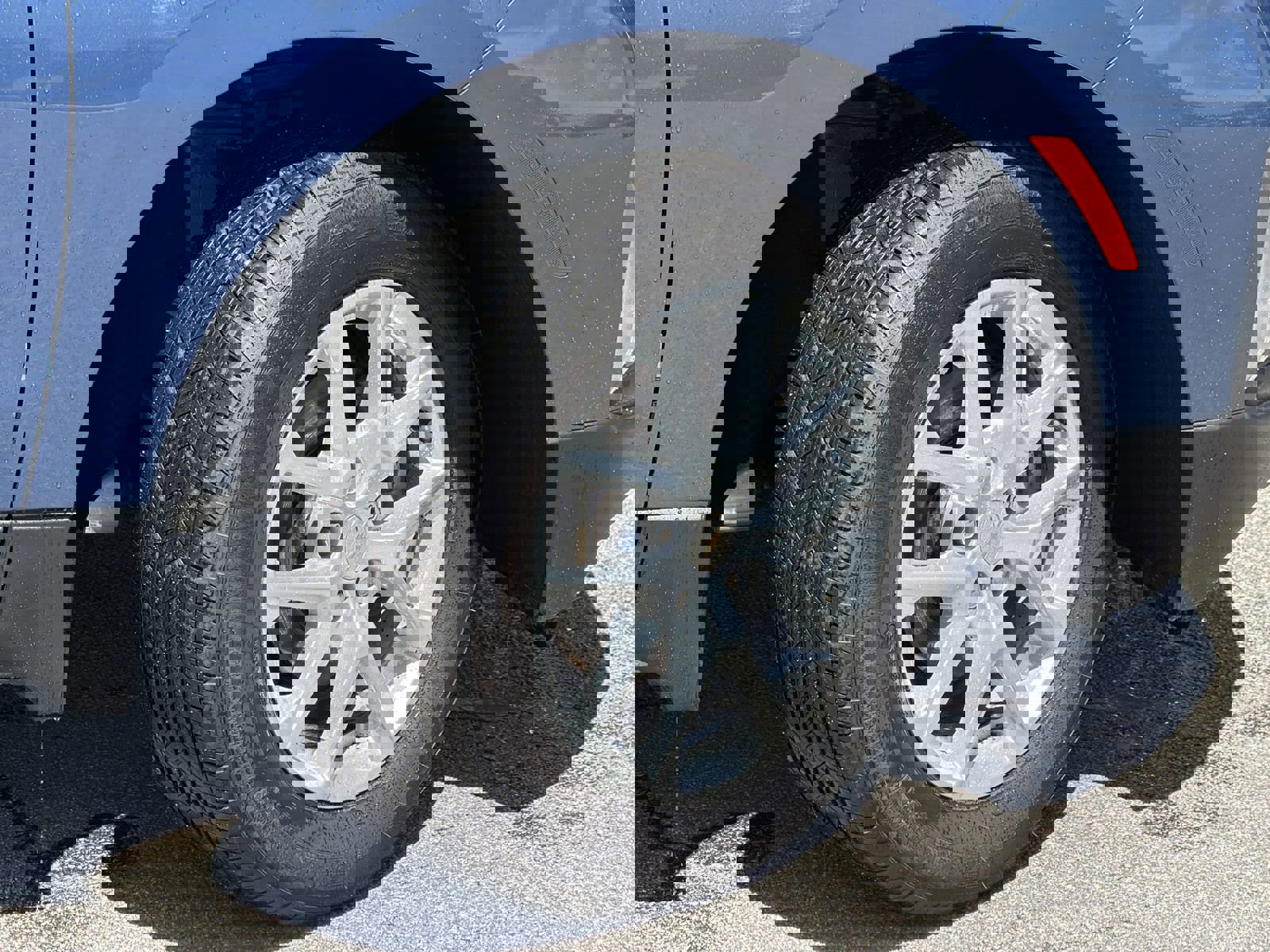 Used 2024 Chevrolet Equinox LT w/ LPO, Floor Liner Package image 12