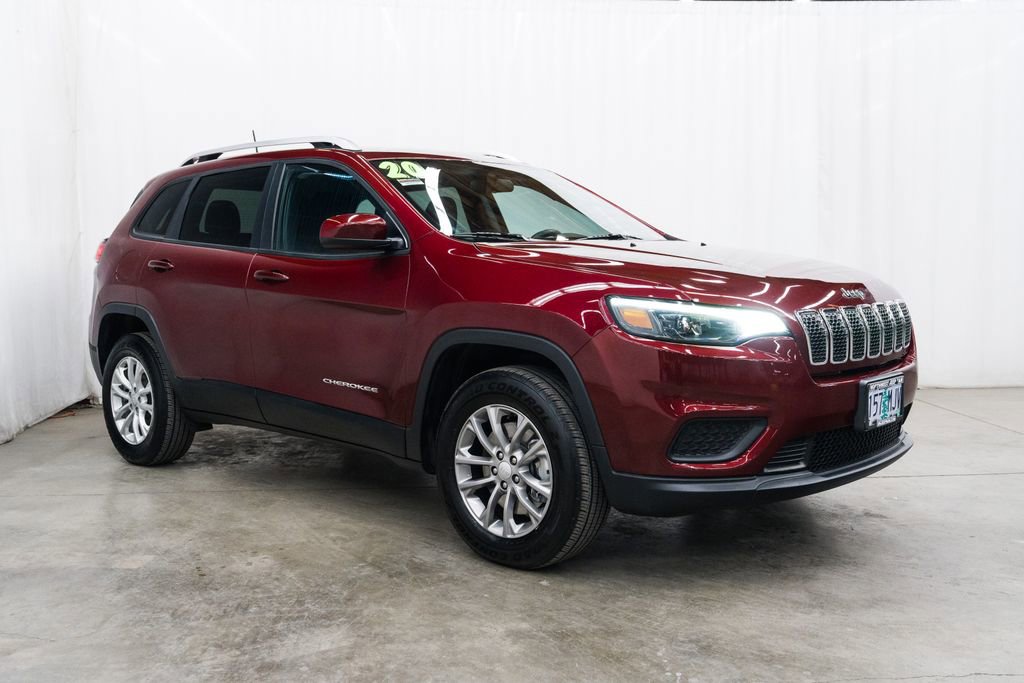 Used 2020 Jeep Cherokee Latitude image 1