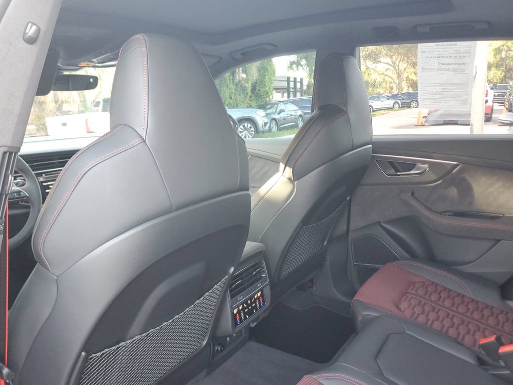 Certified 2025 Audi RS Q8 performance AWD/4WD image 17