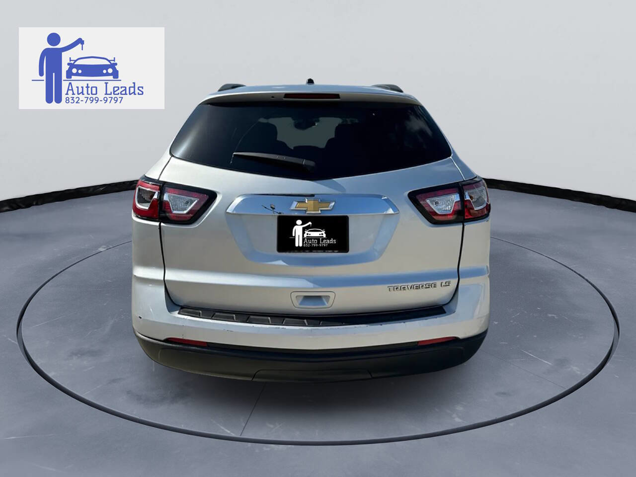 Used 2015 Chevrolet Traverse LS image 8