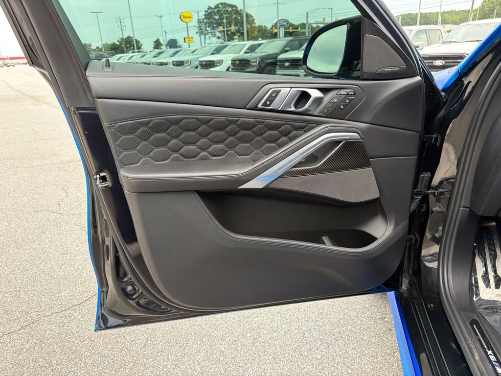 Used 2021 BMW X6 M AWD/4WD image 14