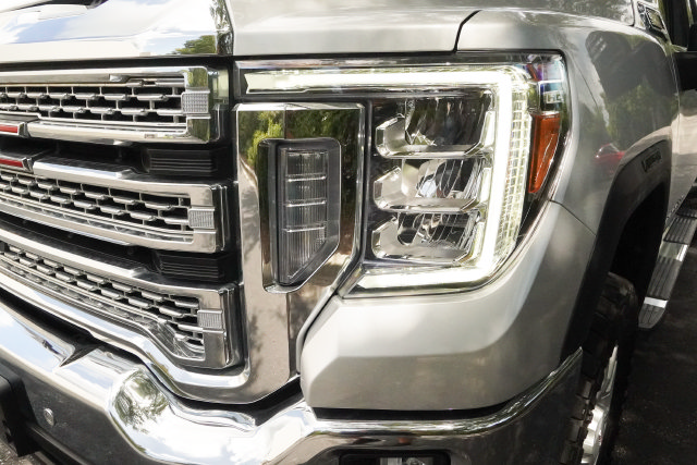 Used 2022 GMC Sierra 3500 SLT w/ SLT Premium Package AWD/4WD image 33