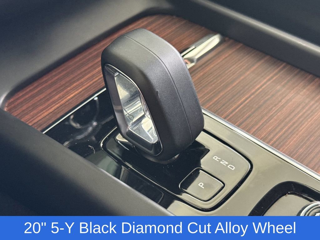 Certified 2023 Volvo XC60 B5 Plus image 21