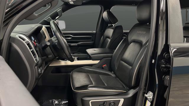 Used 2019 RAM 1500 Laramie w/ Sport Appearance Package AWD/4WD image 9