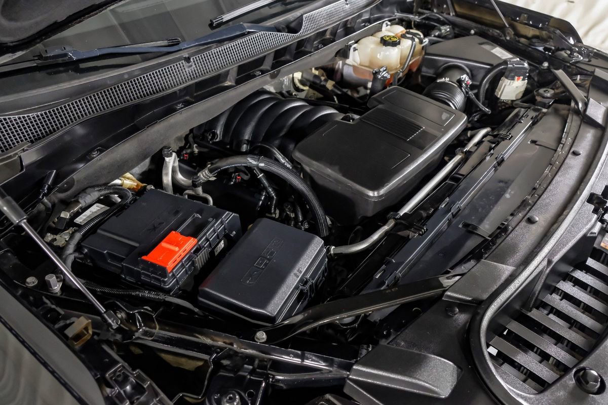 Used 2021 Chevrolet Suburban Z71 w/ Z71 Off-Road Package AWD/4WD image 49