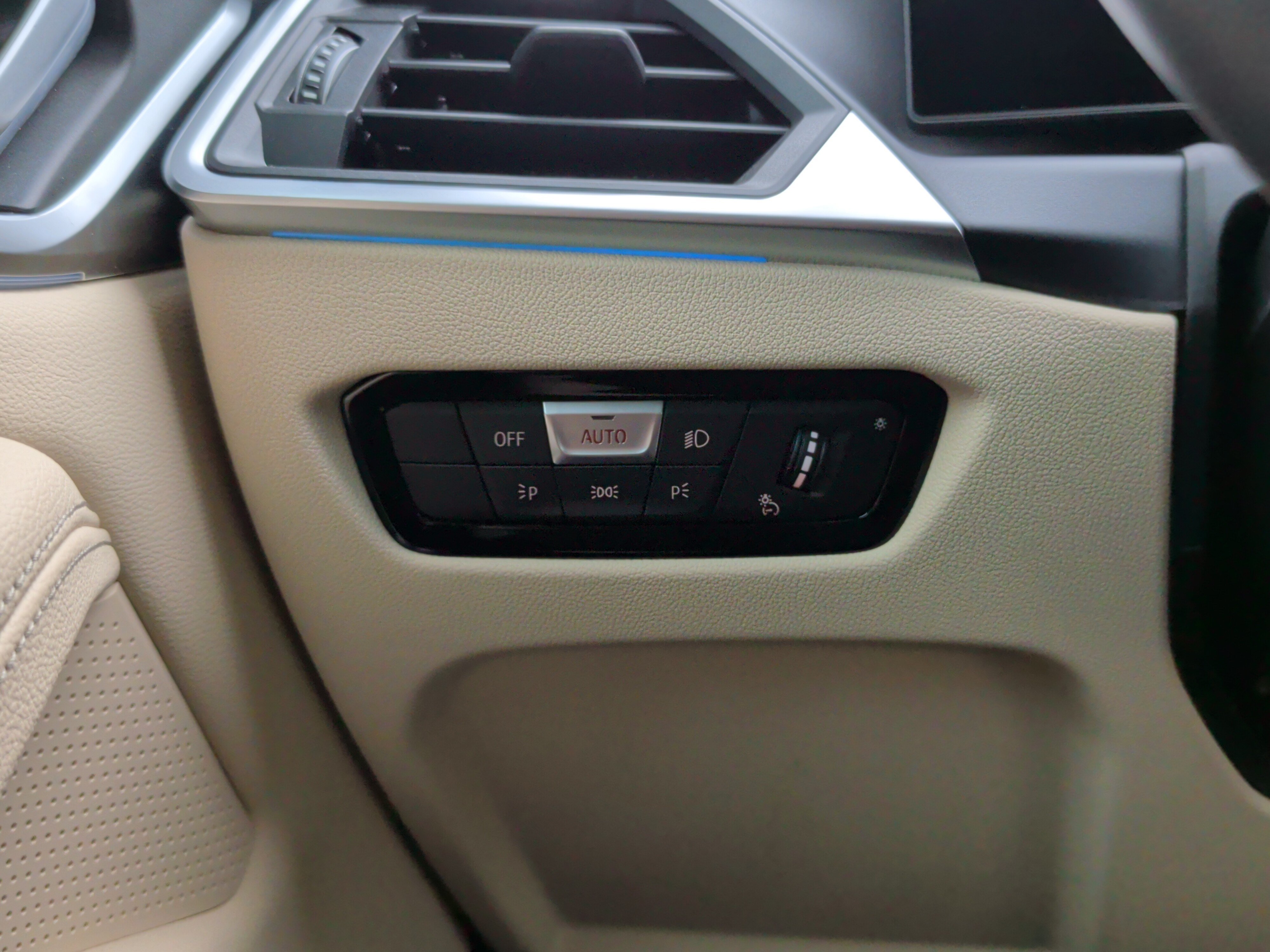 Certified 2023 BMW i4 eDrive35 w/ Premium Package RWD image 25