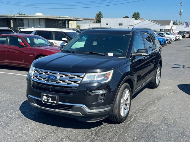 Used 2019 Ford Explorer Limited w/ Ford Safe & Smart Package AWD/4WD image 3