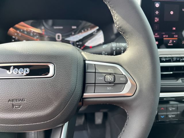 New 2026 Jeep Compass Latitude AWD/4WD image 16
