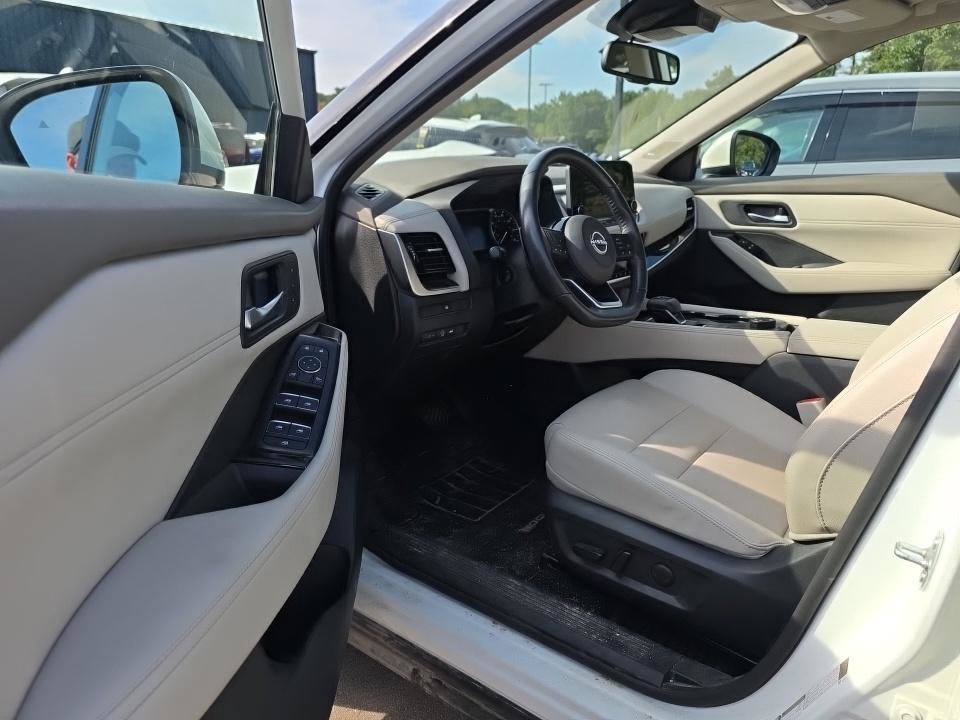 Certified 2023 Nissan Rogue SL w/ SL Premium Package AWD/4WD image 11