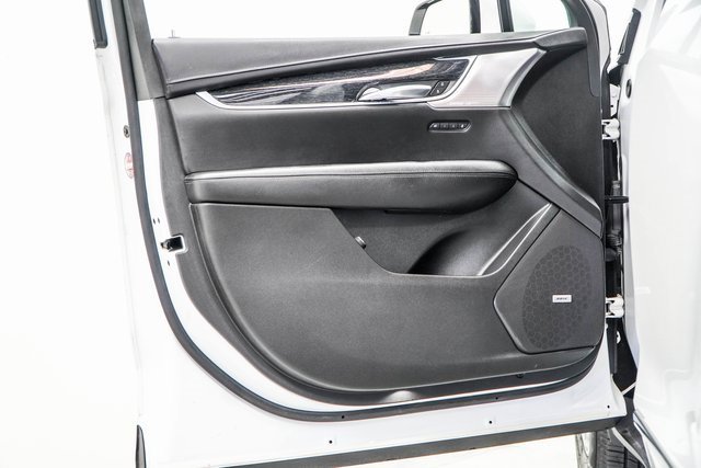 Used 2021 Cadillac XT5 Premium Luxury image 44