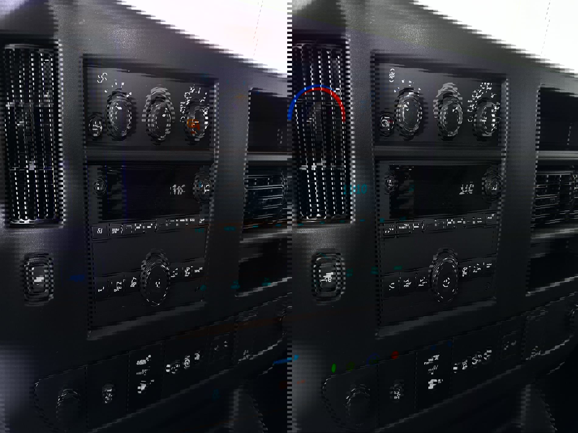 New 2025 Chevrolet Express 2500 w/ Driver Convenience Package image 45