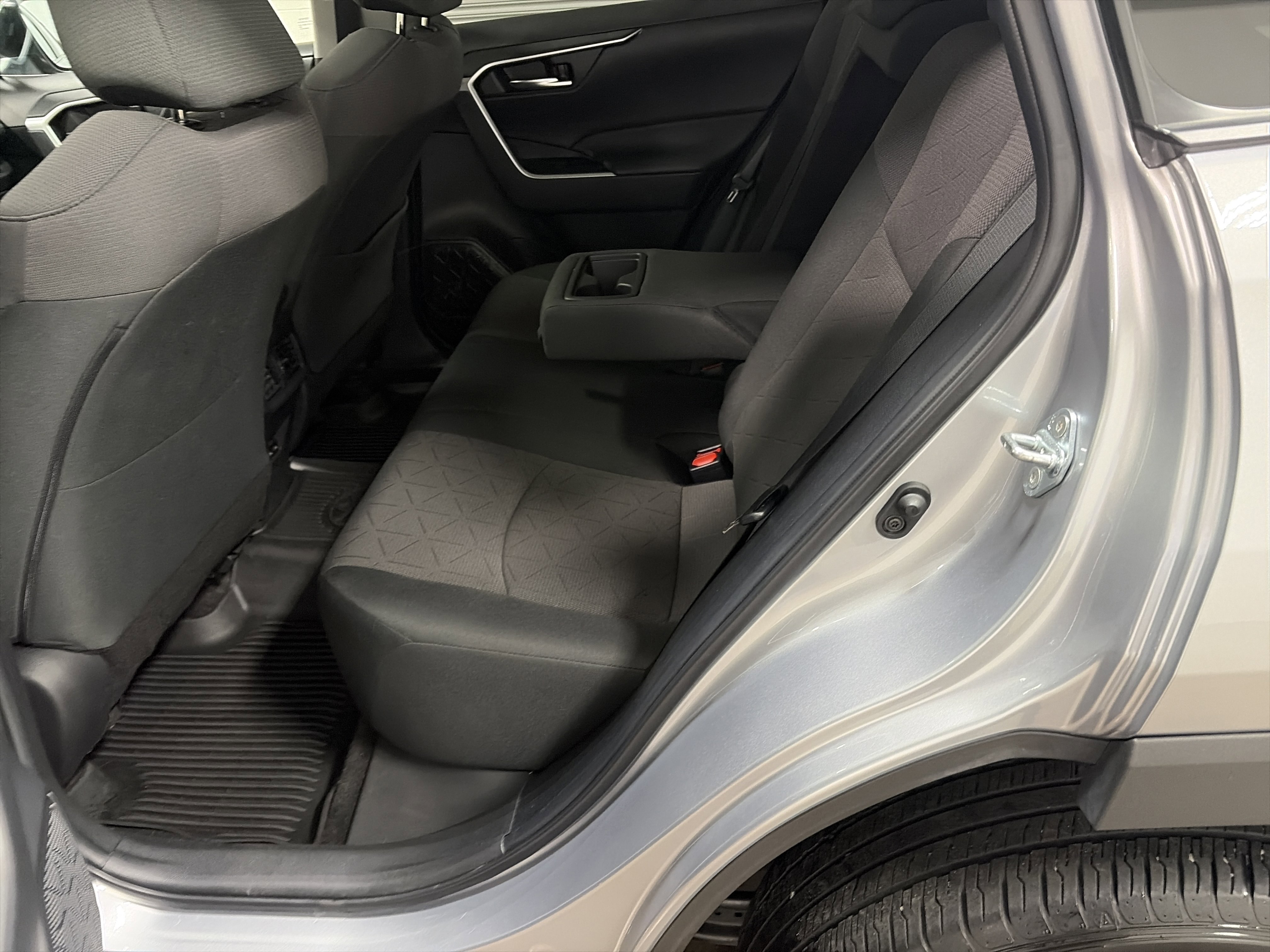 Used 2023 Toyota RAV4 XLE image 26