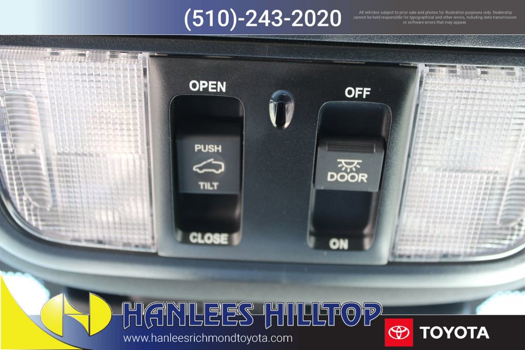 Used 2025 Honda Odyssey Sport-L image 28