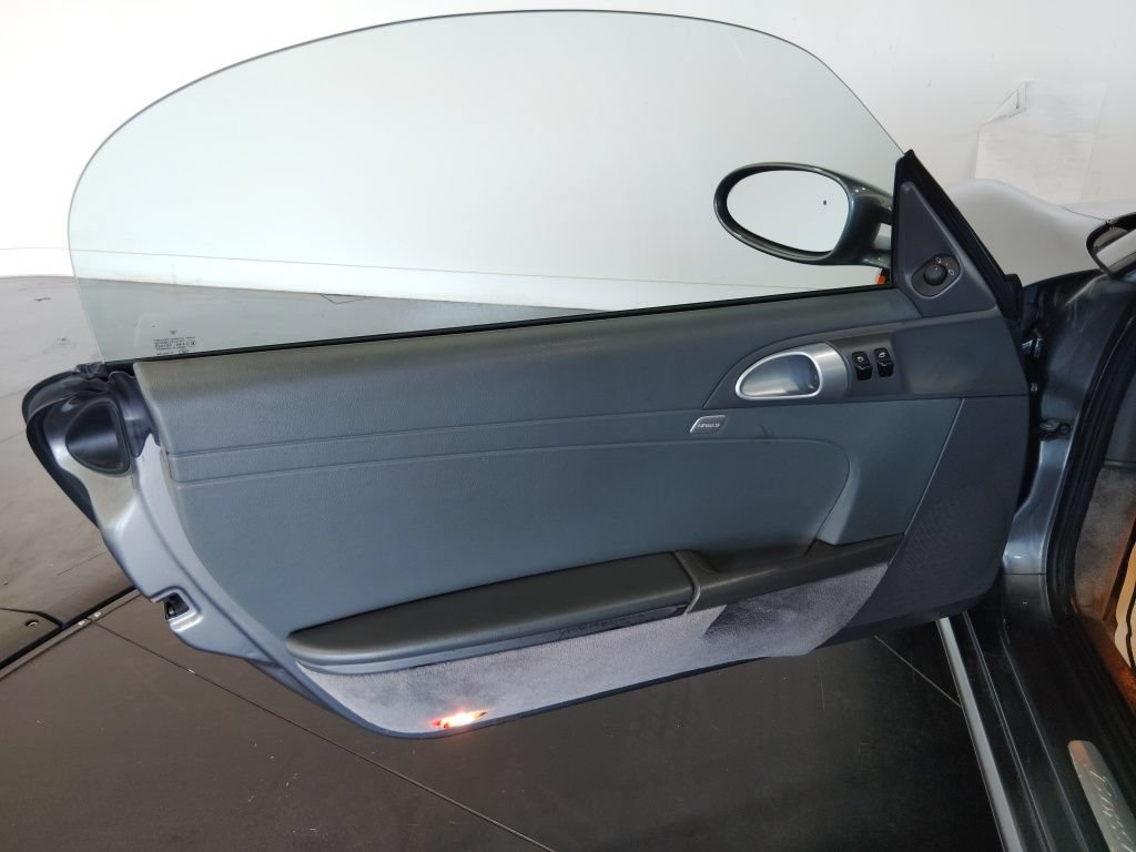 Used 2008 Porsche Boxster RWD image 20