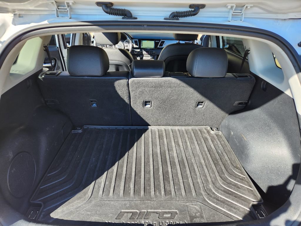 Used 2017 Kia Niro EX image 19